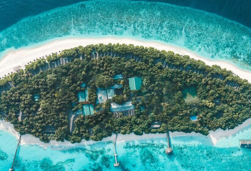 هتل Reethi Beach Resort