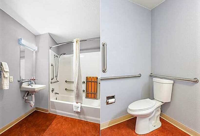 OYO Hotel Irving DFW Airport South