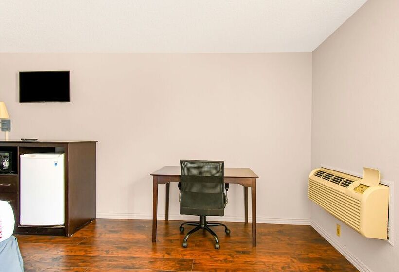 OYO Hotel Irving DFW Airport South