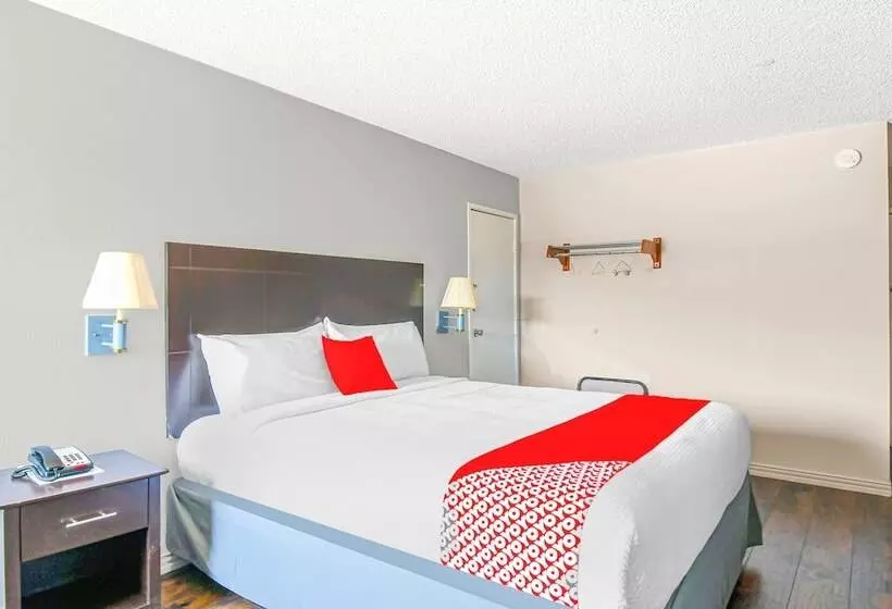 OYO Hotel Irving DFW Airport South