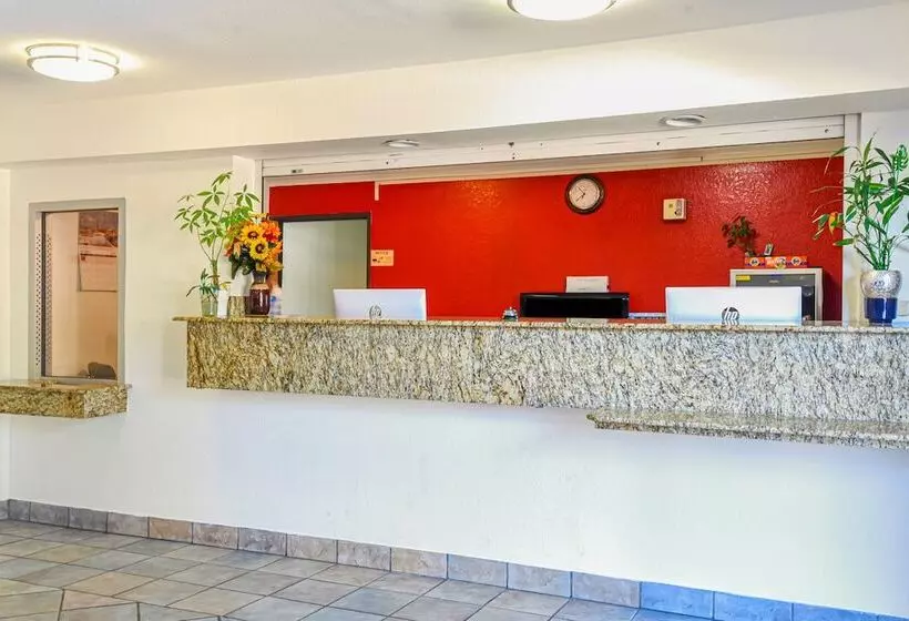 OYO Hotel Irving DFW Airport South