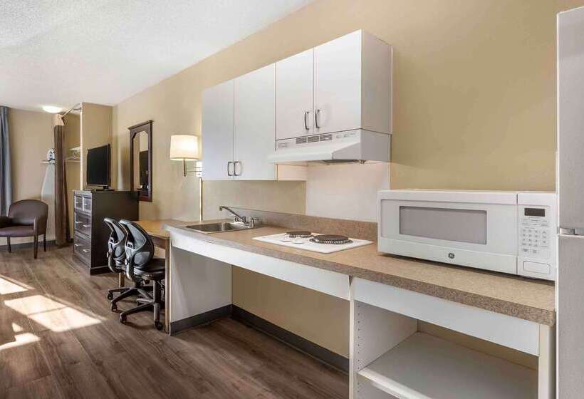 Extended Stay America Suites  Boston  Braintree