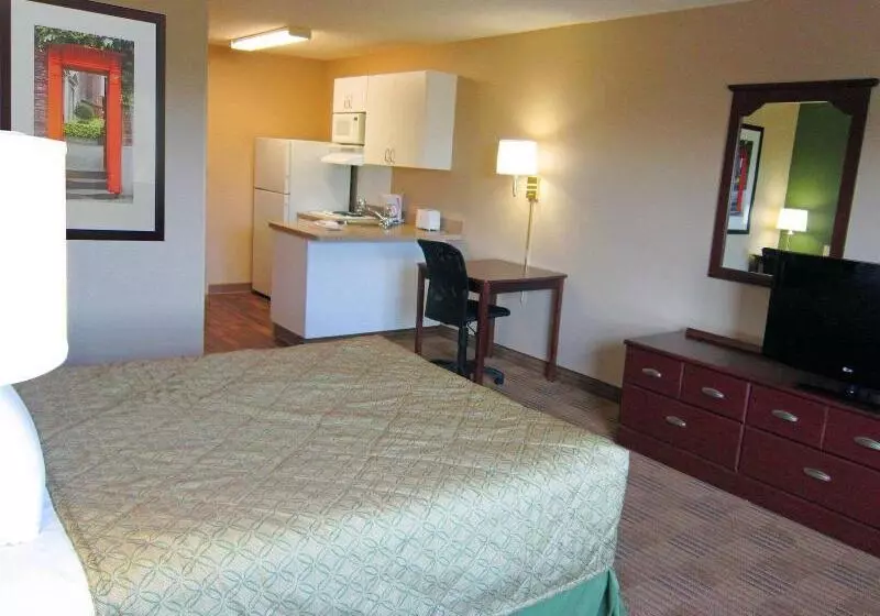 Extended Stay America Suites  Tampa  Airport  Spruce Street