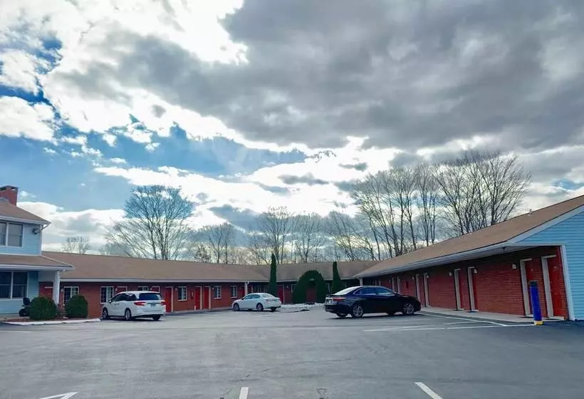 فندق American Inn