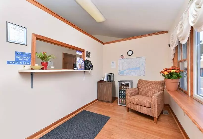 فندق American Inn