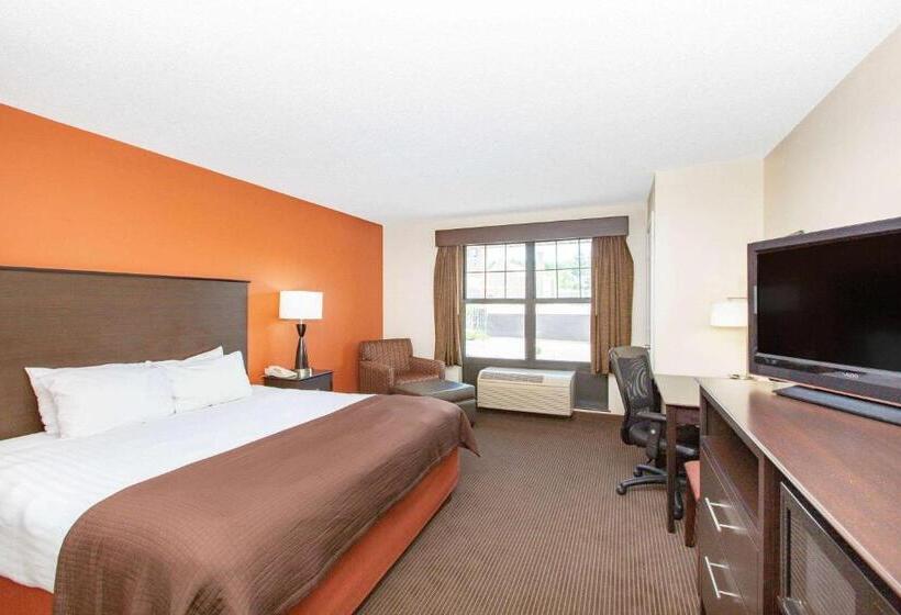 هتل Americinn By Wyndham Ottumwa