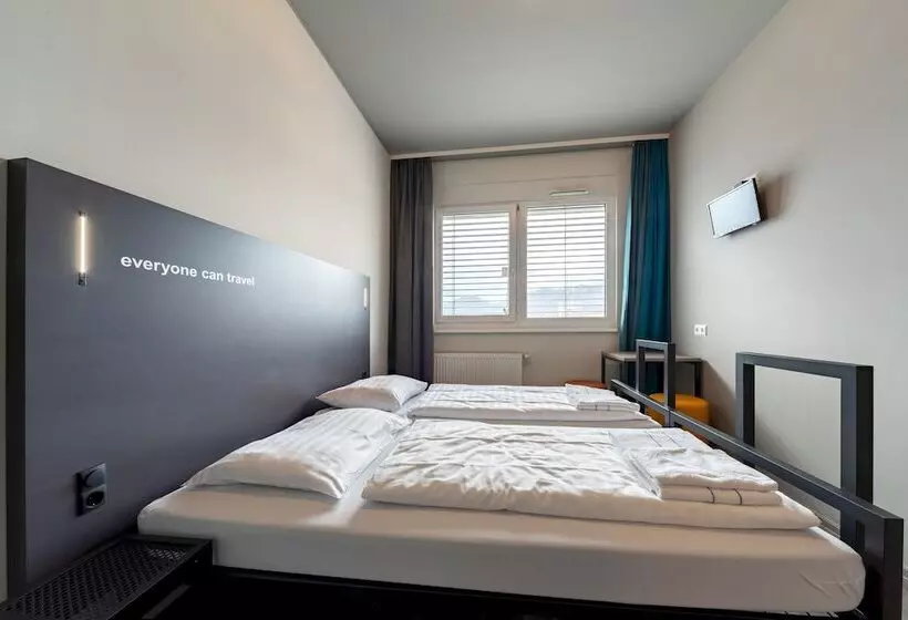 Отель a&o Graz Hauptbahnhof