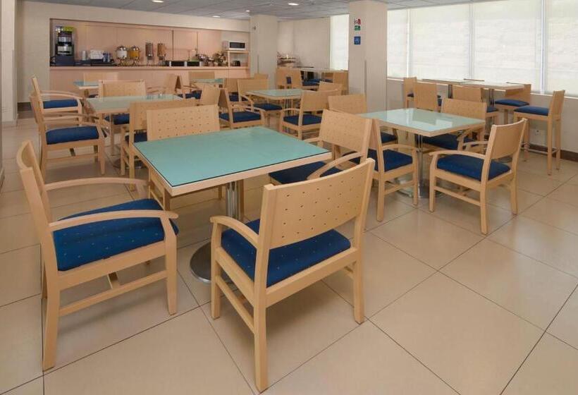 호텔 City Express By Marriott Puebla Finsa