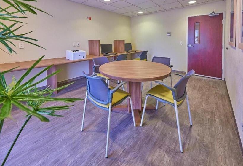 호텔 City Express By Marriott Puebla Finsa