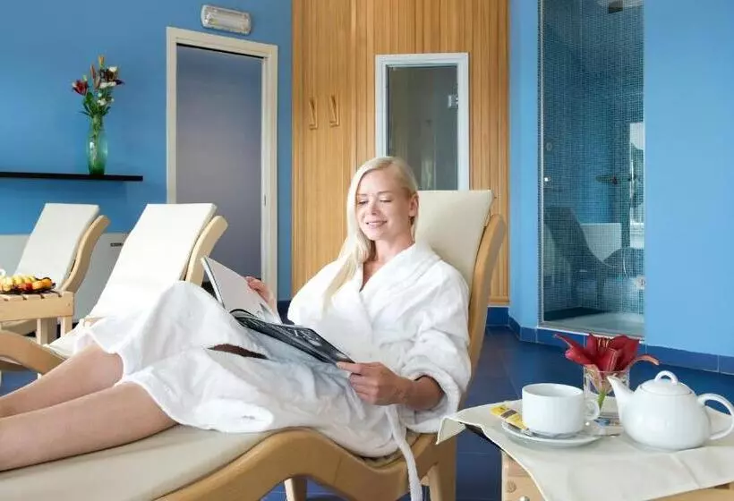 בית מלון כפרי D120