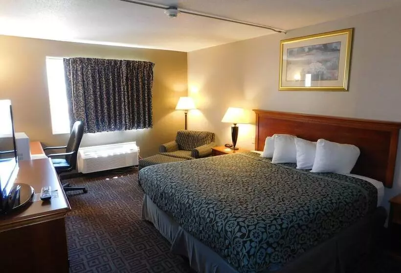 酒店 Days Inn By Wyndham West Branch Iowa City Area