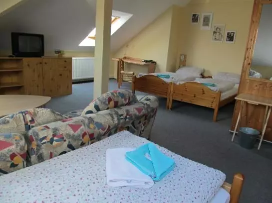 酒店 Deutsches Haus