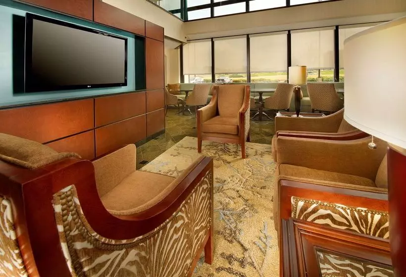 Отель Drury Inn & Suites Jackson Ridgeland