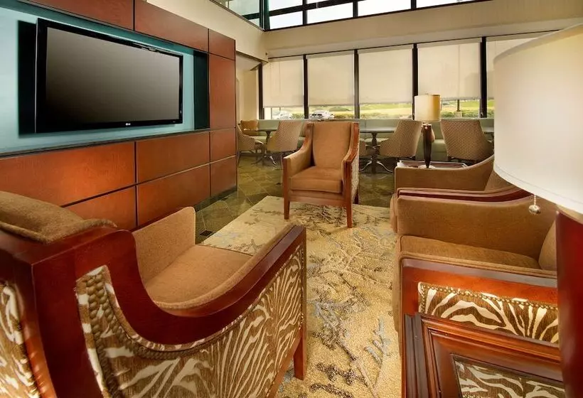 Отель Drury Inn & Suites Jackson Ridgeland