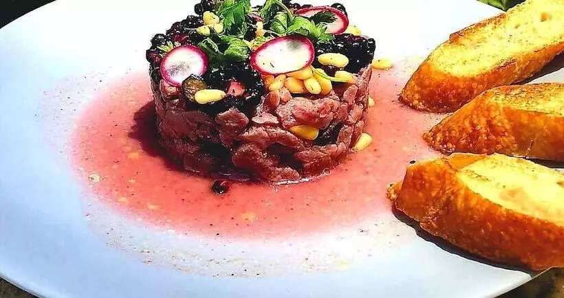 فندق Embajadores