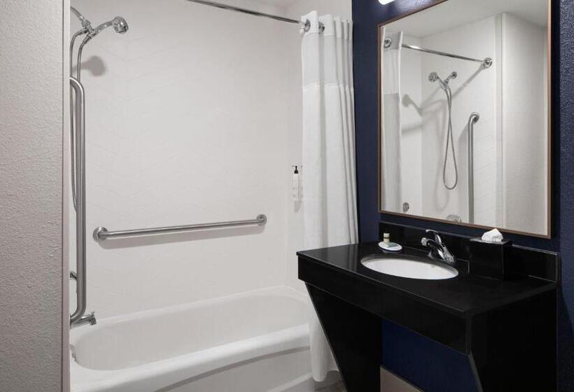 فندق Fairfield Inn Charlotte Mooresville Lake Norman