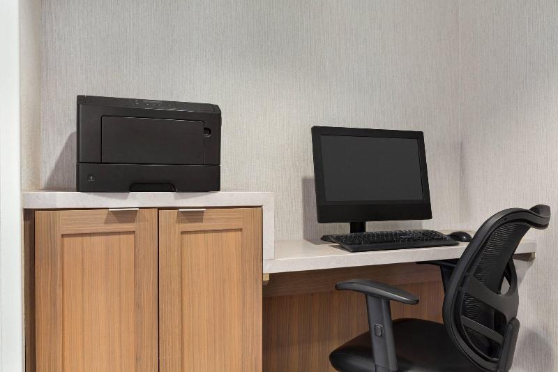 فندق Fairfield Inn & Suites By Marriott Reno Sparks