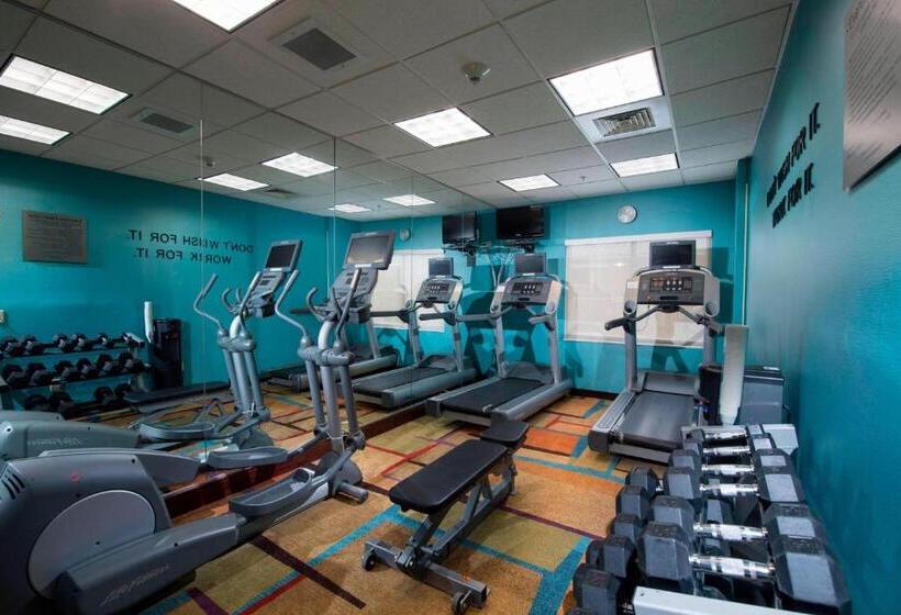 فندق Fairfield Inn And Suites Charleston North/university Area