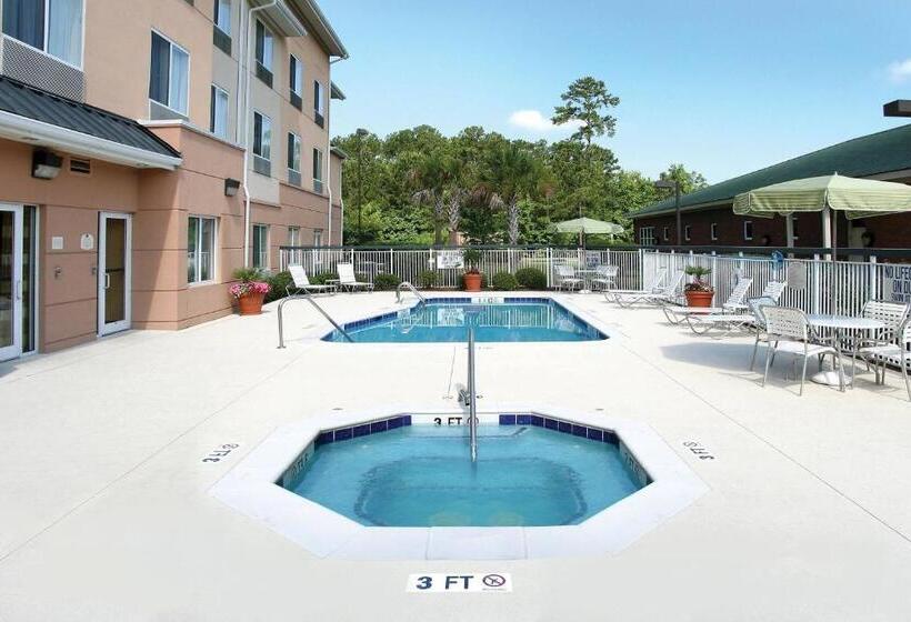 فندق Fairfield Inn And Suites Charleston North/university Area