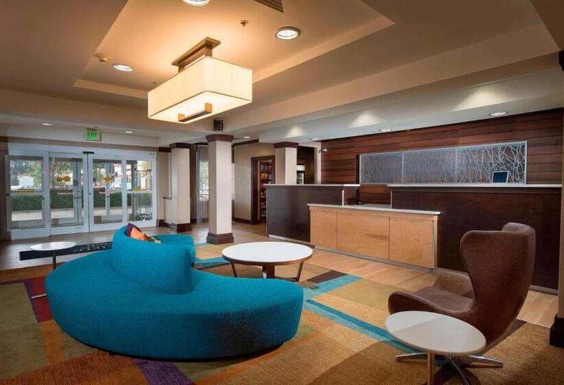 فندق Fairfield Inn And Suites Charleston North/university Area