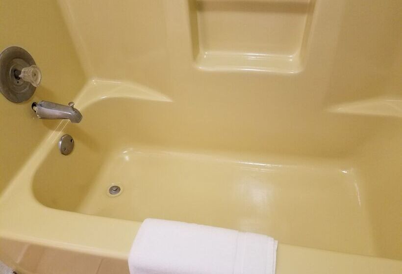 فندق Indysouth Western Inn