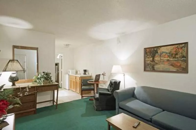 Отель Knights Inn Savanna Mcalester