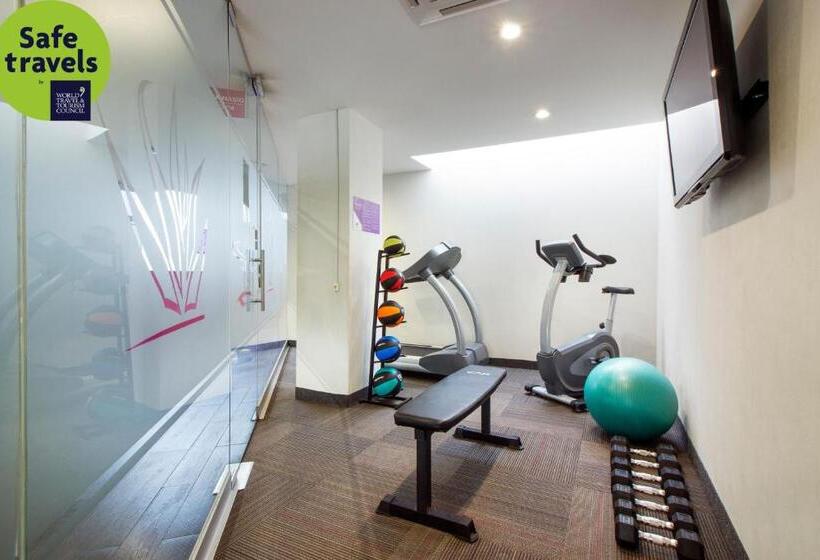 ホテル Mx Garibaldi