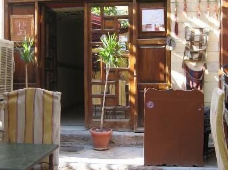 Nefertiti Hotel Luxor