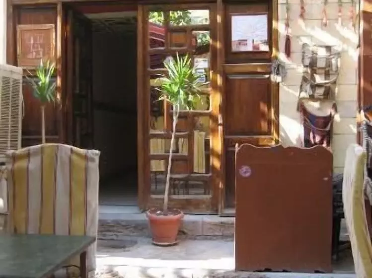 Nefertiti Hotel Luxor