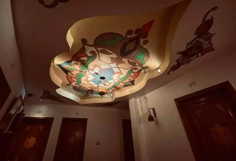 Nefertiti Hotel Luxor