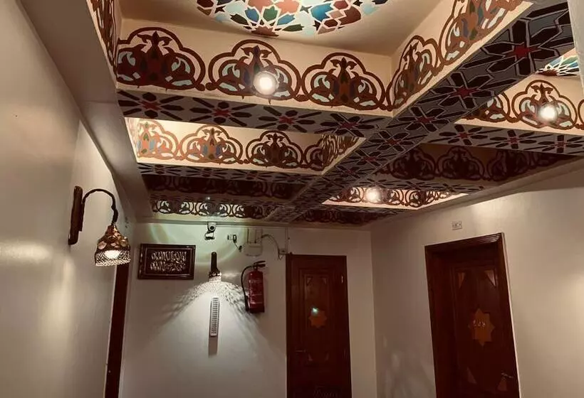 Nefertiti Hotel Luxor