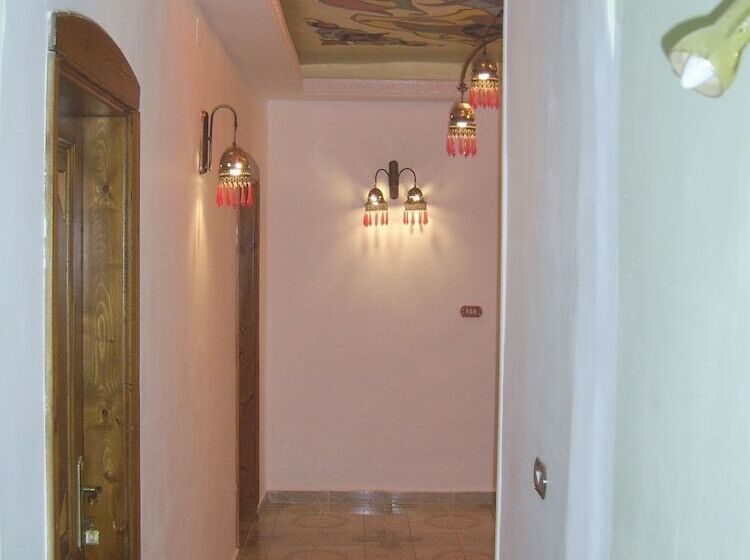 Nefertiti Hotel Luxor