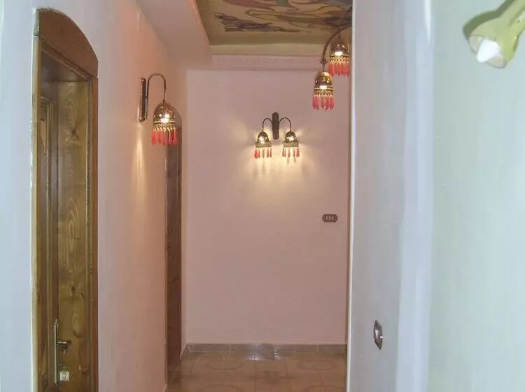 Nefertiti Hotel Luxor