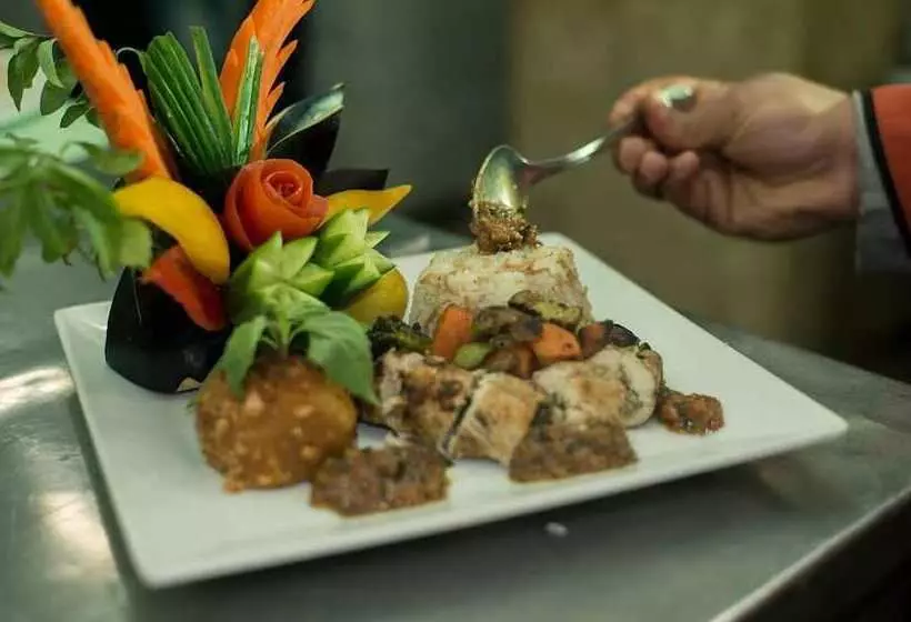 Nefertiti Hotel Luxor