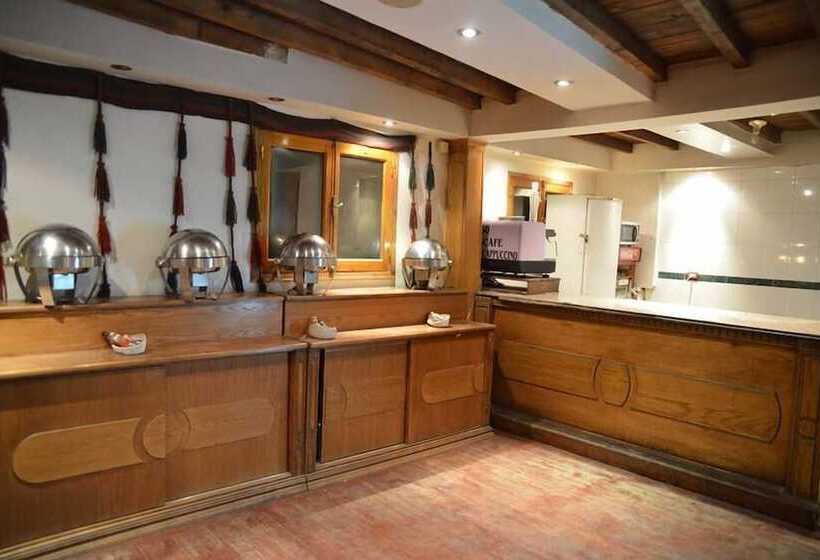 Nefertiti Hotel Luxor