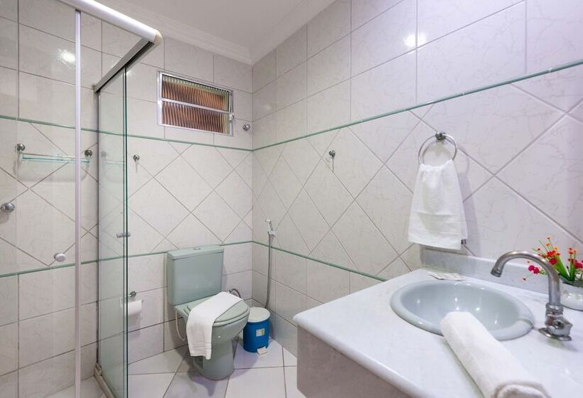 ホテル Pousada Timoneiro