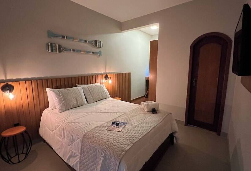 ホテル Pousada Timoneiro