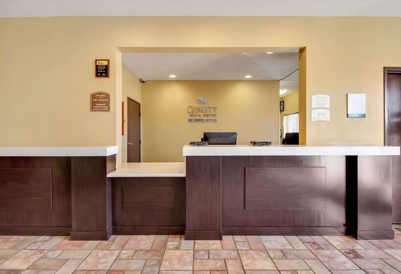 فندق Quality Inn & Suites