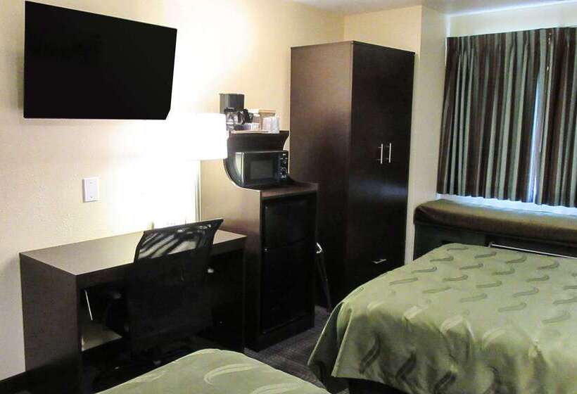 فندق Quality Inn & Suites Near Nas Fallon