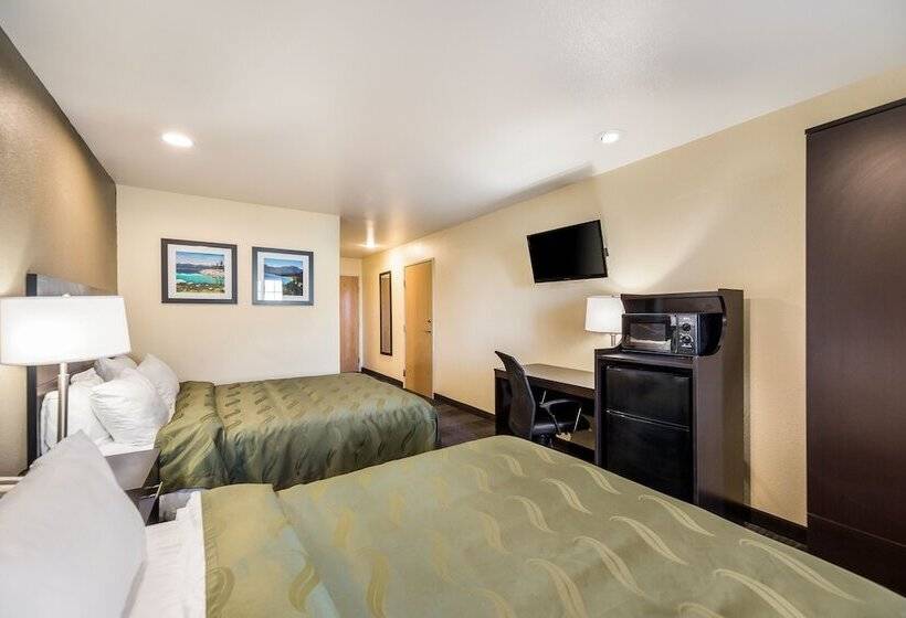 فندق Quality Inn & Suites Near Nas Fallon