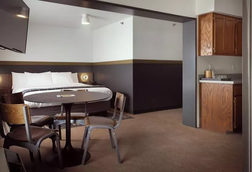 酒店 The Ozarker Lodge