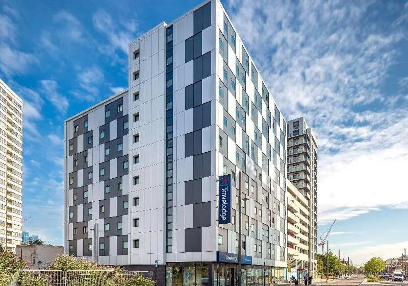 Hotelli Travelodge London Stratford