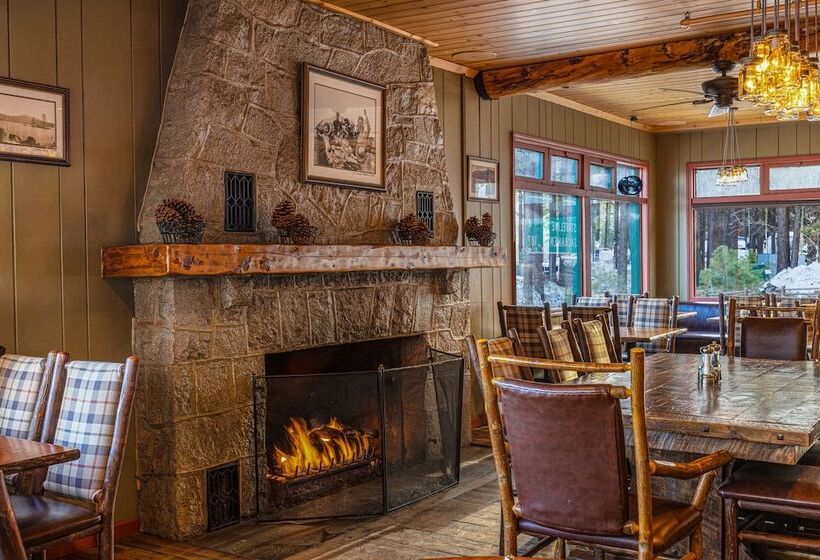 Hotel Zephyr Cove Resort