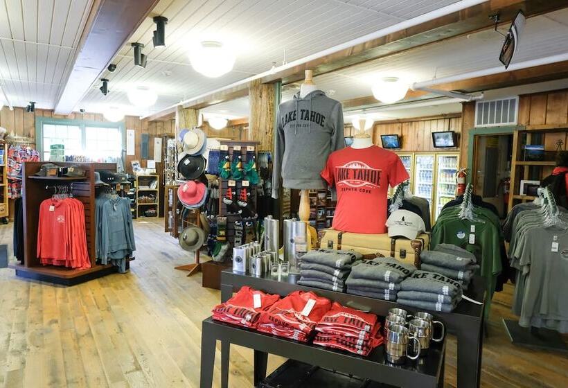 Hotel Zephyr Cove Resort