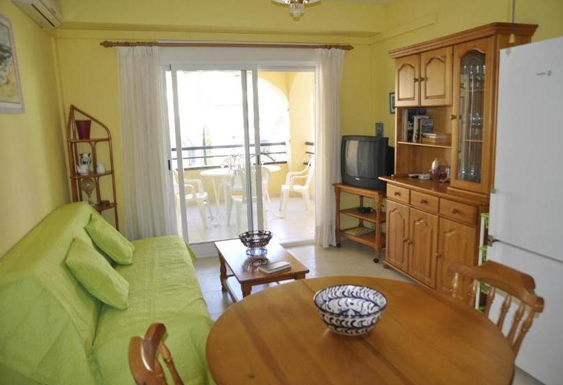 Apartamentos Royal Playa