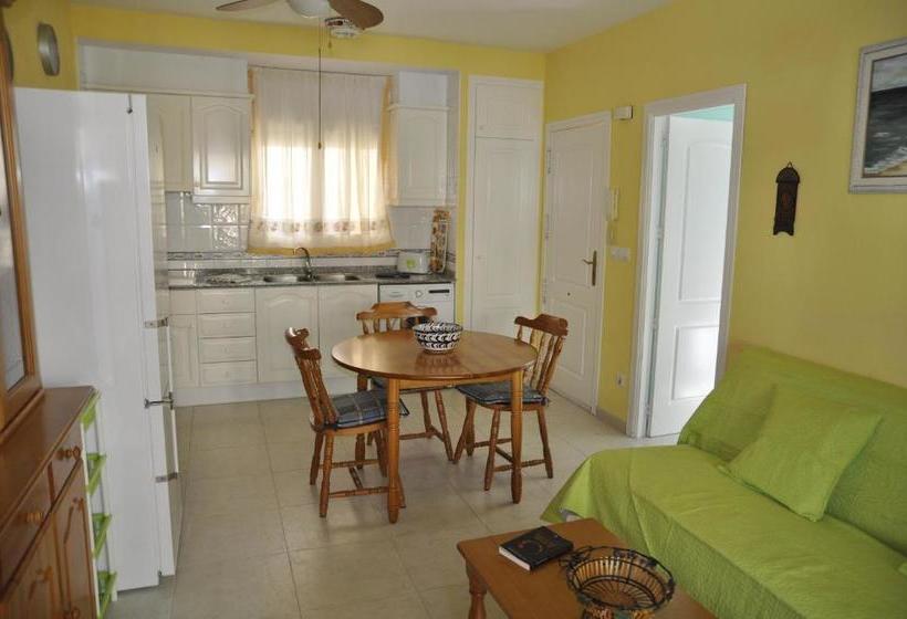 Apartamentos Royal Playa
