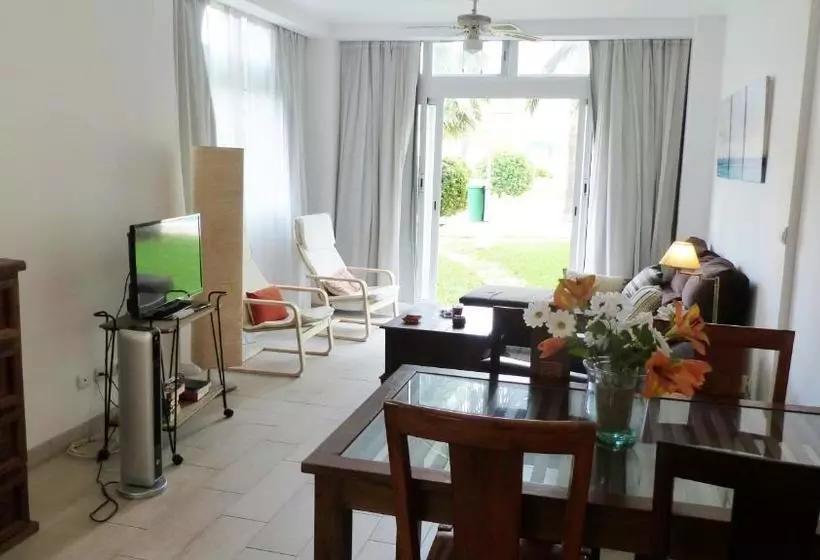 Apartamentos Royal Playa