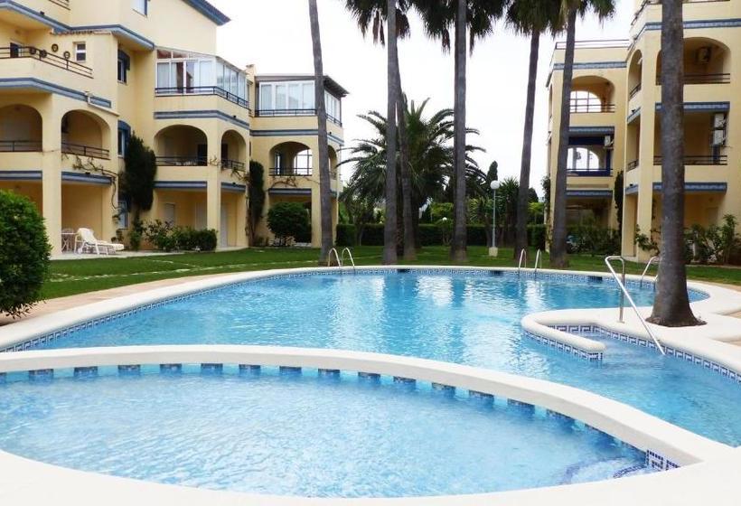 Apartamentos Royal Playa