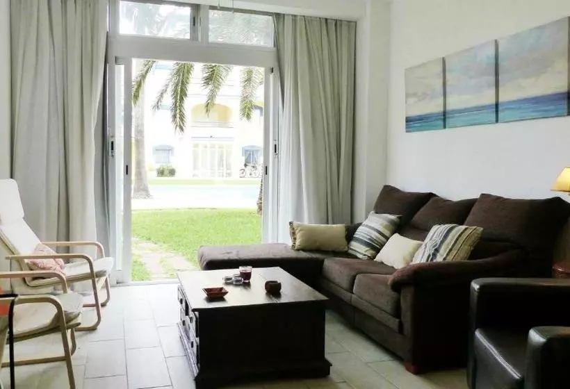 Apartamentos Royal Playa