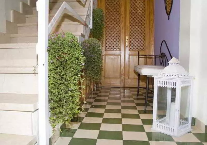 Hostel La Fonda Benissa, Grupo Terra De Mar, Alojamientos Con Encanto